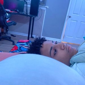 Meet your Posher, Devontae